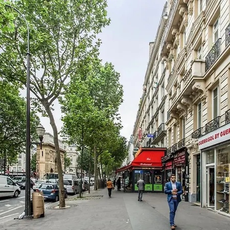 Apartment Charming 2 Bedroom With Balcony In 3rd Arr Paris